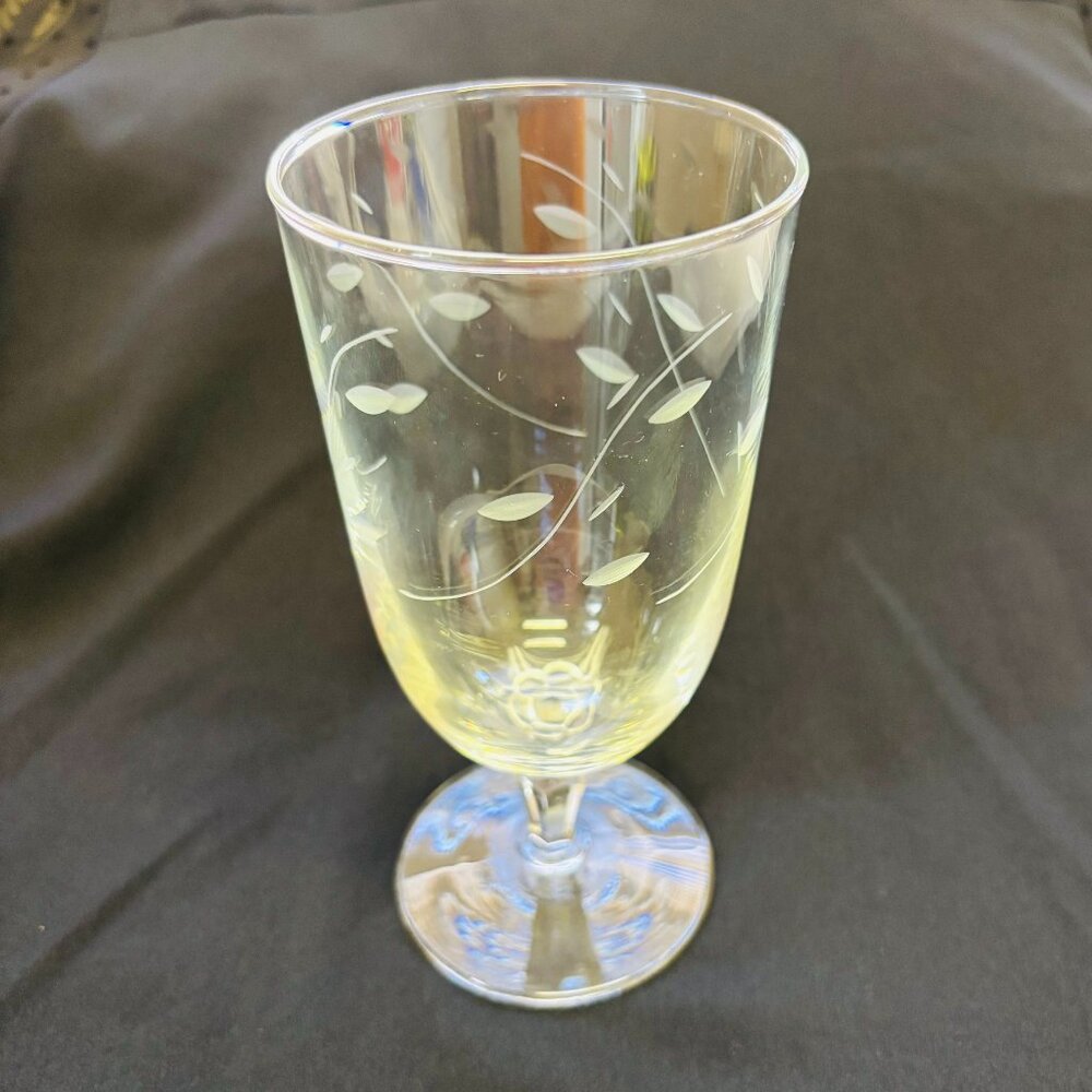 Windswept Iced Tea Glass by Libbey Glass Company Circa 1962 set of 10